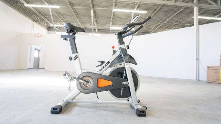 YOSUDA Indoor Cycling Bike/Magnetc Stationary Bike - Cycle Bike with Ipad Mount  Comfortable Seat Cushion